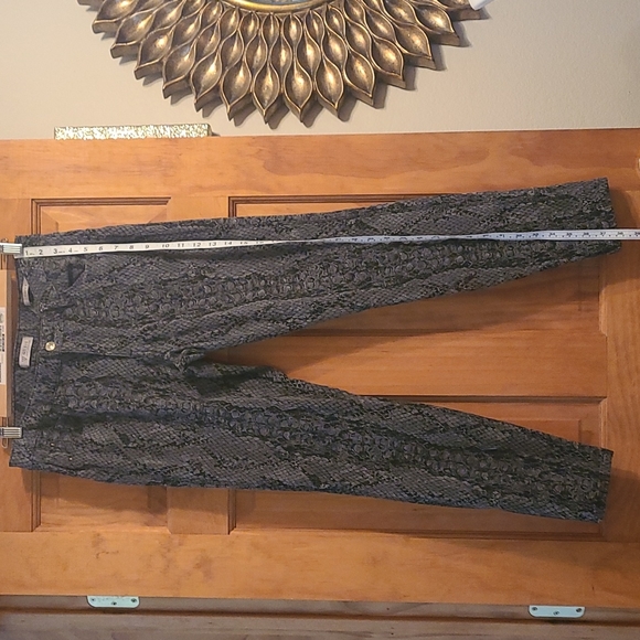 Guess Curve X Python Print Pants - Picture 14 of 14